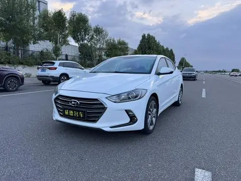 Hyundai 领动 2016 — фото 1