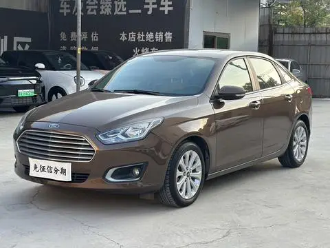 Ford Escort 2015 — фото 1
