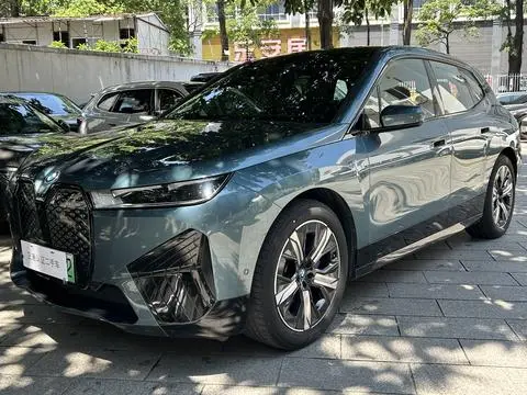 BMW iX 2023