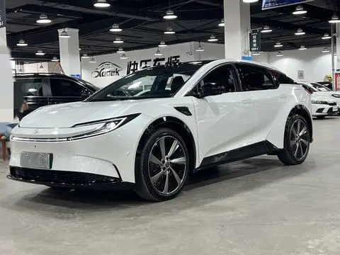 Toyota bZ5 2025