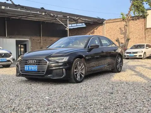 Audi A6L 2022