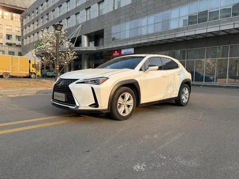 Lexus UX 2020