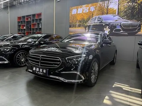 Mercedes-Benz E-Class 2023 — фото 1