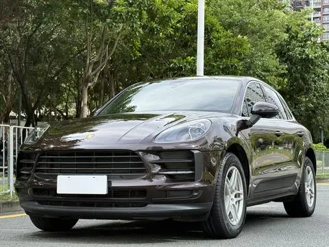 Porsche Macan 2018 — фото 1