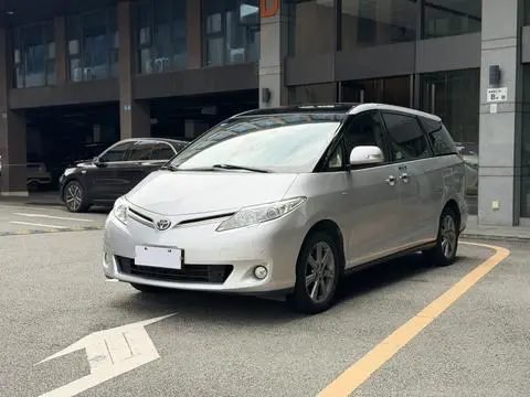 Toyota 普瑞维亚 2012