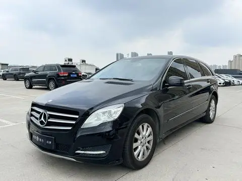 Mercedes-Benz R-Class 2017 — фото 1