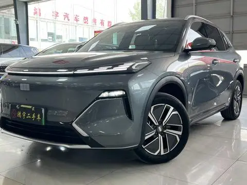 Geely 星舰7 EM-i 2025