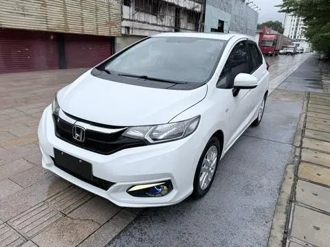 Honda Fit 2018 — фото 1