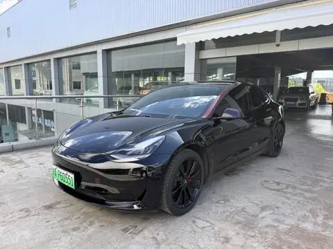 Tesla Model 3 2019 — фото 1