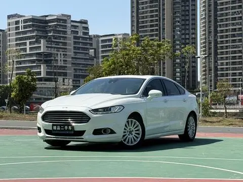 Ford 蒙迪欧 2013 — фото 1
