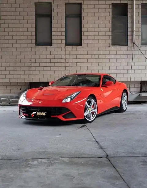 Ferrari F12berlinetta 2013