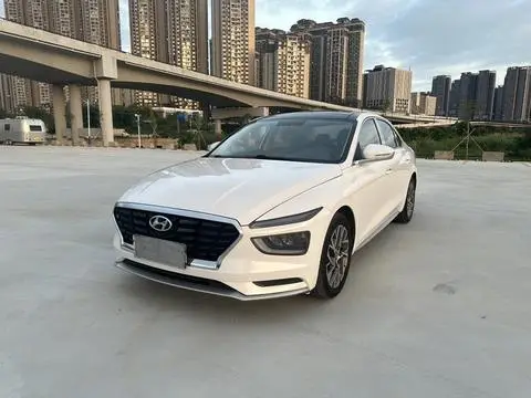 Hyundai 名图 2021