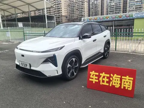 Geely L7 2024