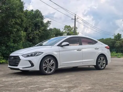 Hyundai 领动 2018 — фото 1