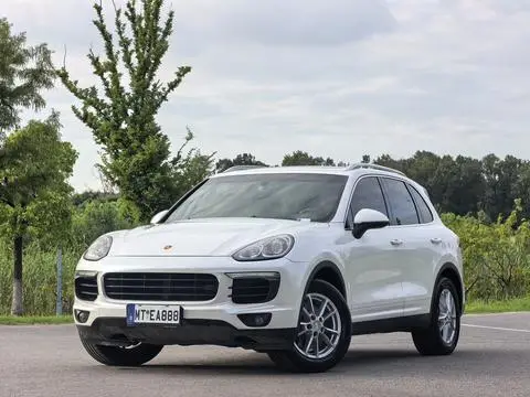 Porsche Cayenne 2016