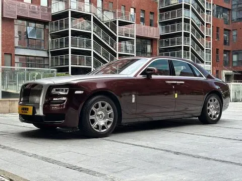Rolls Royce 古思特 2014 — фото 1