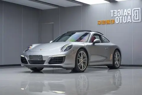 Porsche 911 2016