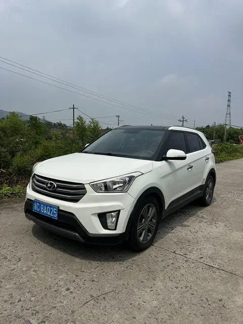 Hyundai ix25 2015