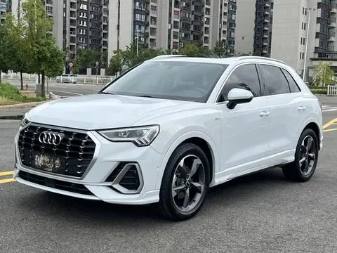Audi Q3 2021