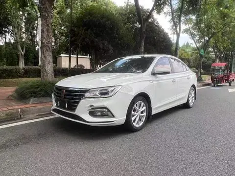 Roewe i5 2019