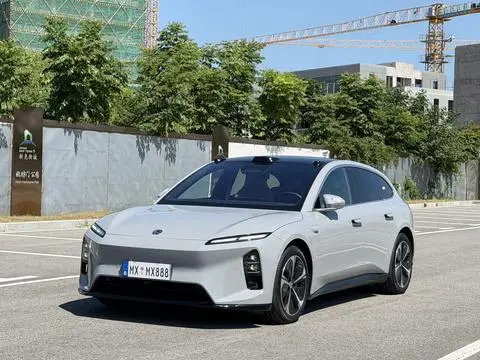 NIO ET5T 2025