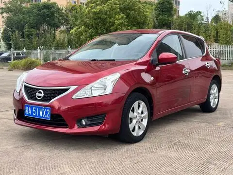 Nissan 骐达TIIDA 2011