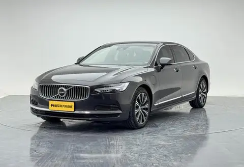 Volvo S90 PHEV 2022 — фото 1