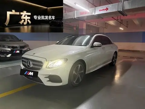 Mercedes-Benz E-Class 2017 — фото 1