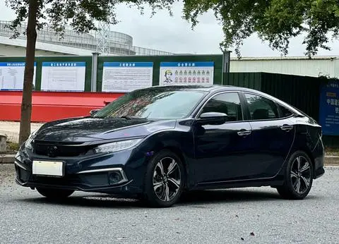 Honda Civic 2019 — фото 1