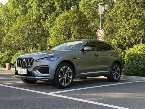 Jaguar F-PACE 2021