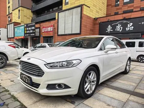 Ford 蒙迪欧 2013 — фото 1