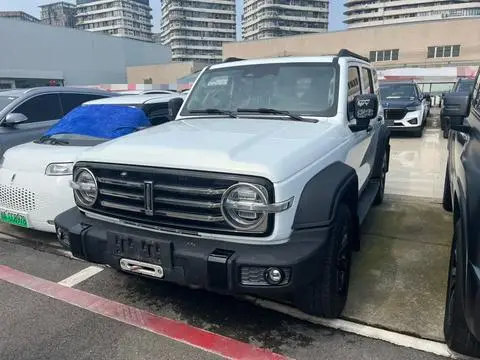 TANK 300 2021