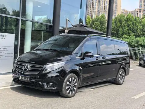 Mercedes-Benz 威霆 2021