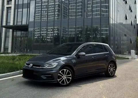 Volkswagen Golf 2020