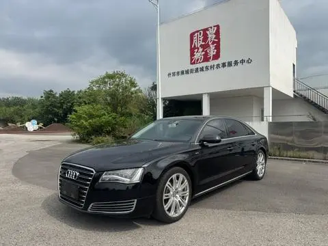 Audi A8 2012