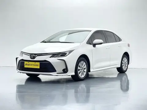 Toyota Corolla 2019 — фото 1
