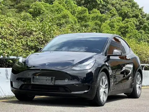 Tesla Model Y 2022 — фото 1