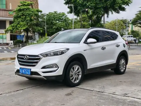Hyundai 途胜 2015