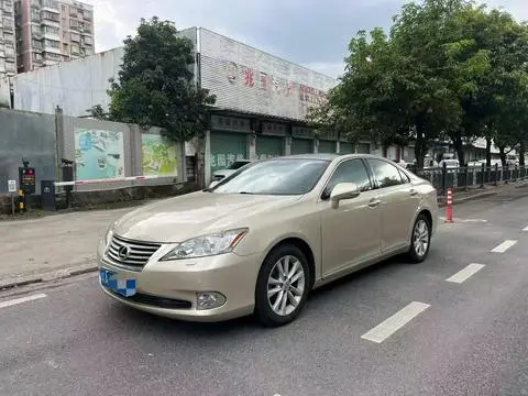 Lexus ES 2012
