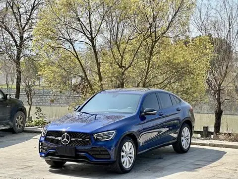 Mercedes-Benz GLC轿跑 2020 — фото 1