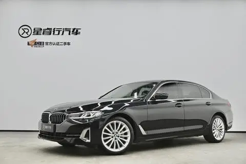 BMW 5 Series 2022 — фото 1