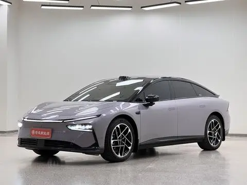 XPeng 小鹏P7+ 2024