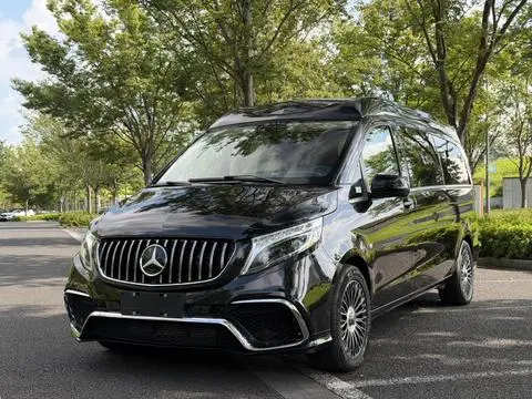 Mercedes-Benz 威霆 2020