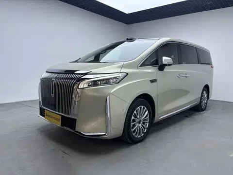 Wey 高山 PHEV 2025
