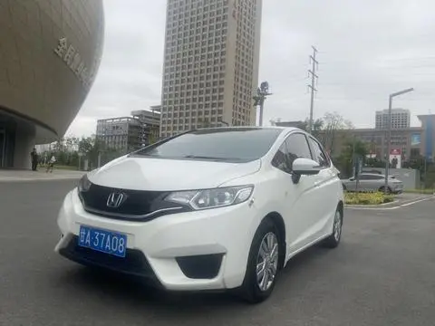 Honda Fit 2016 — фото 1