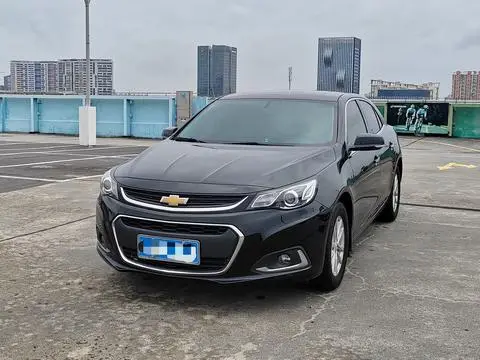 Chevrolet Malibu 2017 — фото 1
