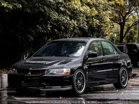 Mitsubishi LANCER 2006
