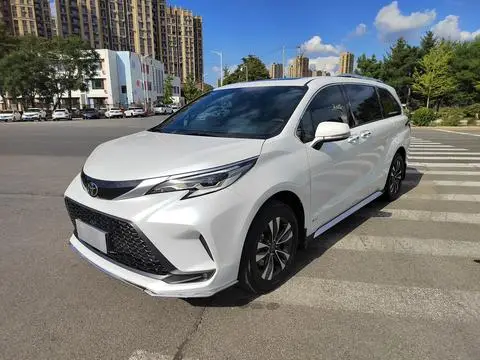 Toyota Granvia 2024
