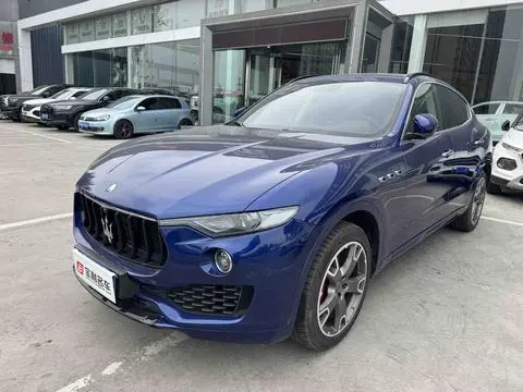 Maserati Levante 2018 — фото 1