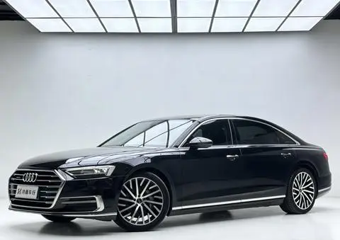 Audi A8 2021